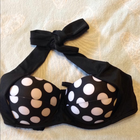Black & White Polka Dot Bikini - Picture 3 of 3